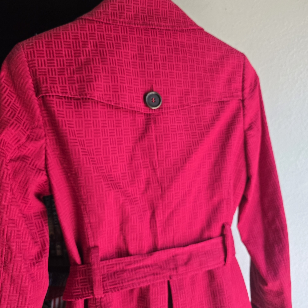 Mary Kay By Twinhill Womens Red Trench Coat. Made exclusively for Mary Kay - Picture 3 of 16